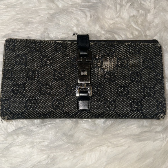 2 Gucci rehab wallets - Picture 3 of 16